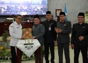 Paripurna Penandatanganan Nota Kesepakatan Perubahan KUA PPAS 2023