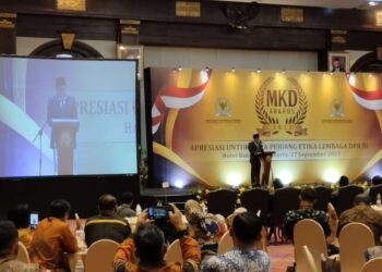 Badan Kehormatan DPRD Kabupaten Tegal Mengadiri Acara MKD AWards