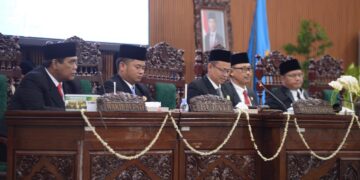 Rapat Paripurna DPRD Kabupaten Tegal Mendengarkan Pidato Kenegaraan Presiden RI Peringatan HUT Ke-80 Kemerdekaan Republik Indonesia Tahun 2025