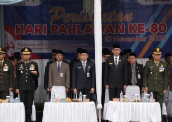 Pimpinan DPRD  Kabupaten Tegal Hadiri Upacara Hari Pahlawan ke-80