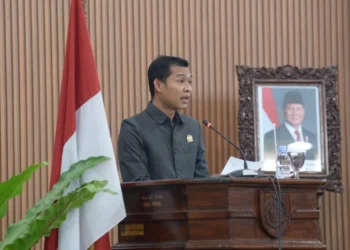 Fraksi PDI Perjuangan DPRD Kabupaten Tegal Keras Tanggapi Usulan Raperda Penanaman Modal