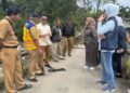 Komisi III DPRD Kabupaten Tegal Sidak Jembatan Kali Pedes Desa Dukuhbenda Kecamatan Bumijawa