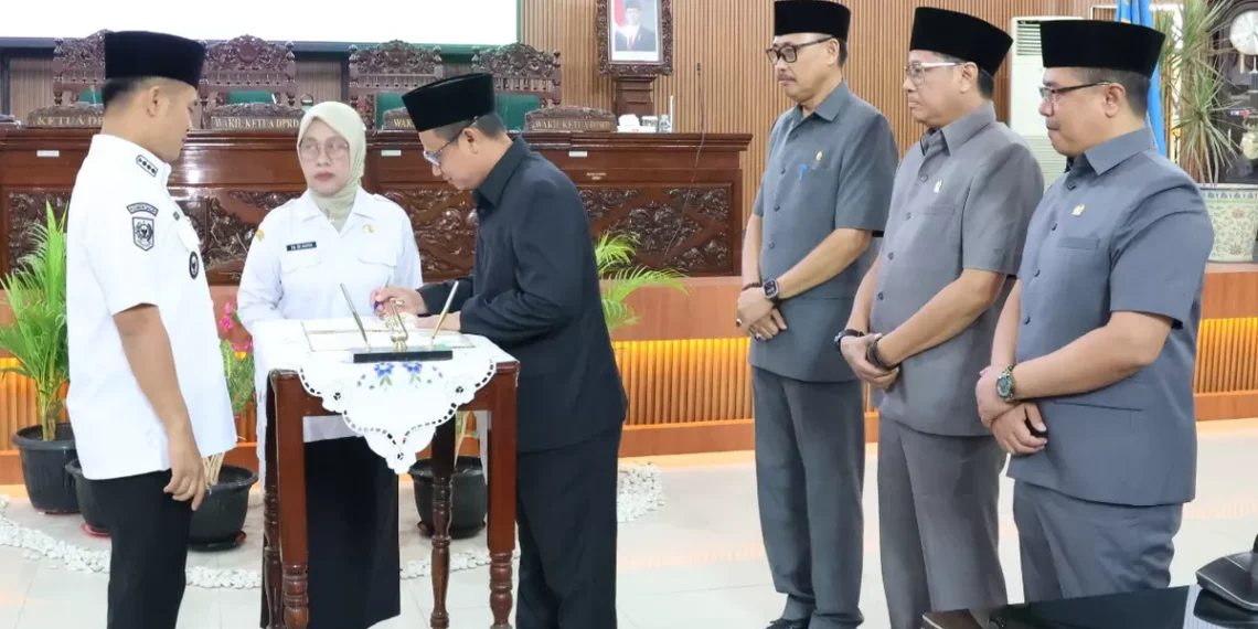 Rapat Paripurna pandangan Umum Fraksi, Gerindra-Golkar Soroti Pendapatan Turun hingga Belanja Transfer Anjlok