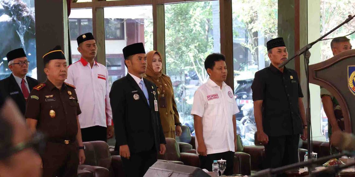 Anggota Komisi I DPRD Kabupaten Tegal Hadiri Pelantikan BPD Empat Kecamatan